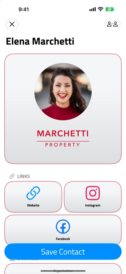 Il biglietto di un'agente immobiliare come lo vede chi lo riceve: Elena Marchetti di Marchetti Property, con i link Website, Instagram e Facebook e il pulsante Save Contact