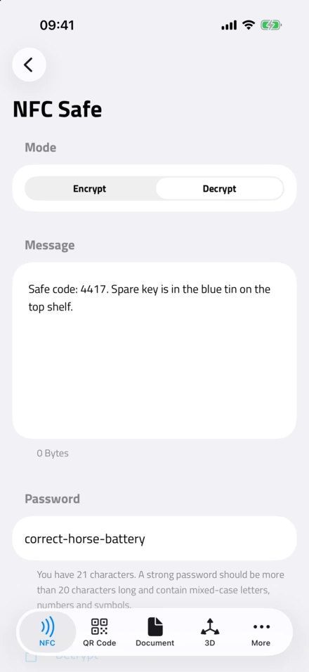 Decrypt modunda NFC Safe; tag'den geri okunan sırrı gösteriyor