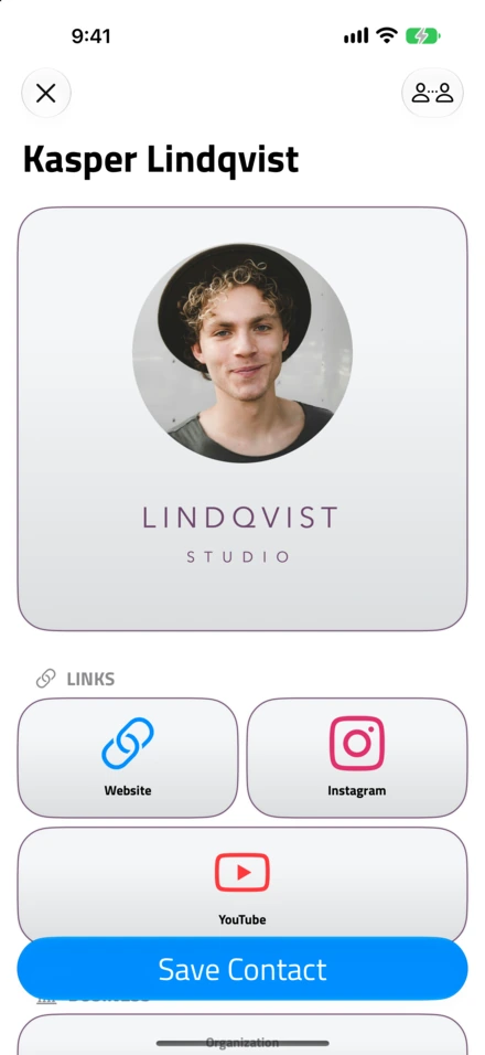 L'App Clip che vede chi lo riceve: Kasper Lindqvist di Lindqvist Studio, con i link Website, Instagram e YouTube e il pulsante Save Contact