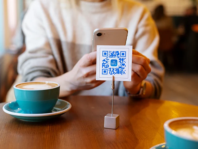 Tap, Scan, Thrive: Was QR-Codes jenseits einer URL transportieren können